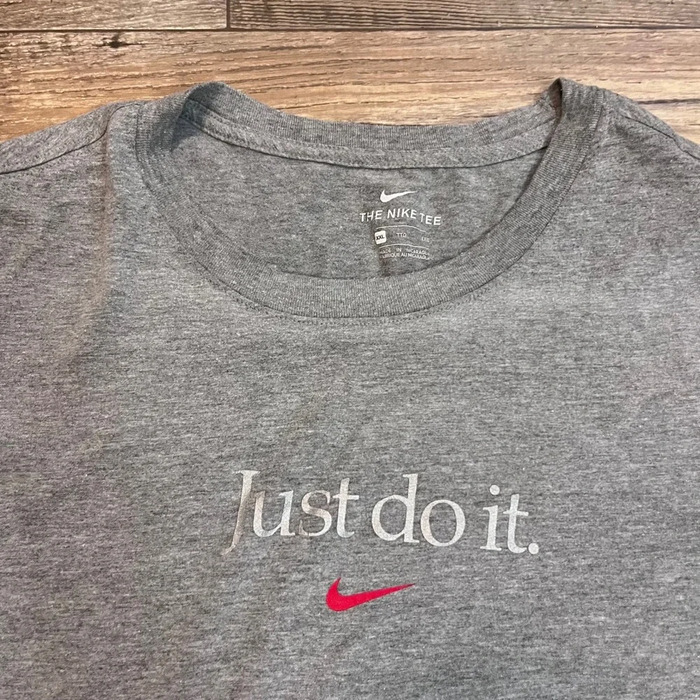 Nike Just Do It Graphic T-Shirt Mens XXL‎ Heather Gray Short Sleeve Crewneck Tee